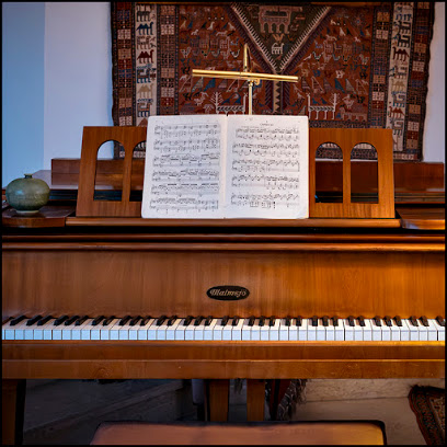Cours De Piano Nina Weinfeld, Professeur De Musique à Nice