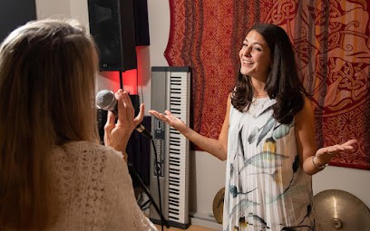 Les Cours De Chant De Laura, Professeur de Musique à Rueil-Malmaison