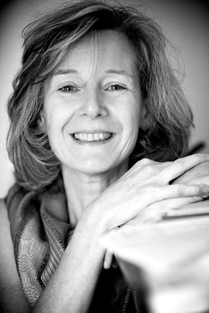 During Chant Vaucluse - Claire Farge, Professeur de Musique à Crestet