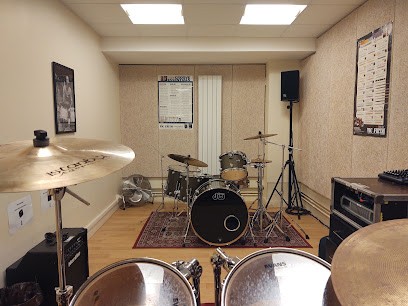 L'apprenti Batteur, Professeur de Musique à Versailles