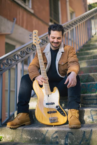 Inoz Studio - Cours De Basse, Mao, École De Musique à Lyon 04