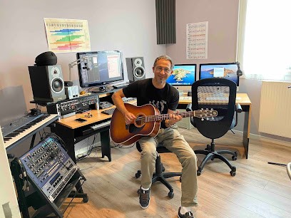 Laurent Russ Soundgenerate, Professeur de Musique à Hérouville-Saint-Clair