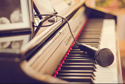Cours De Piano Et Chant - Ecole Violette, École De Musique à Montoire-sur-le-Loir