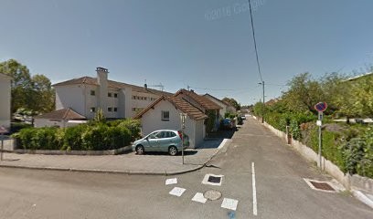 Corps Accords, Professeur de Musique à La Chailleuse