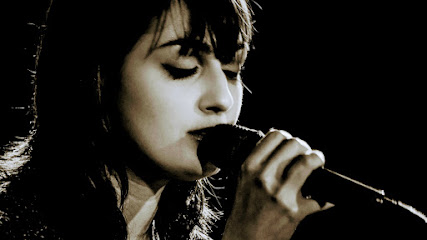 Laura Drique Coach Vocal À Domicile Pau Et Alentours, Professeur De Musique à Billère