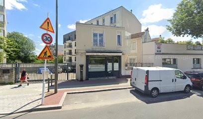 Ecole Of Piano Ouchenina, Professeur de Musique à Suresnes