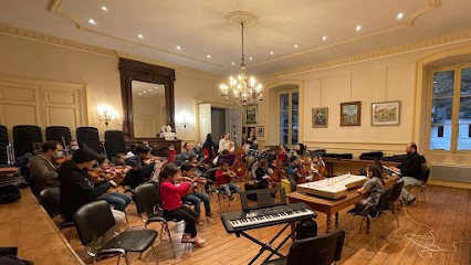 École Fa-Si-La Jouez, Professeur de Musique à Brantôme en Périgord