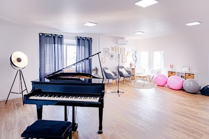 Training Coach Vocal Et Professeur De Chant Stéphanie Dumouch, Professeur de Musique à Toulouse