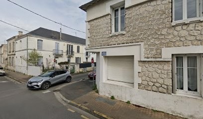 Ben Simhon Julien, Ecole de Musique à Saintes
